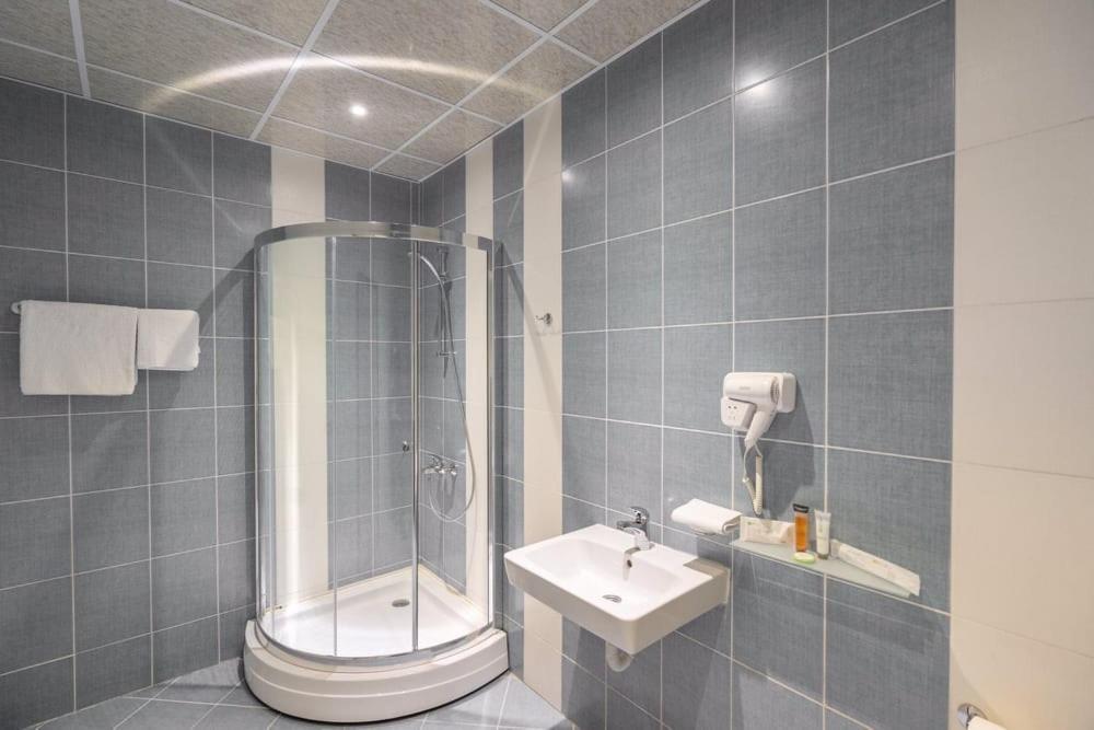 Adeo Hotel Sport & Spa Русе Екстер'єр фото